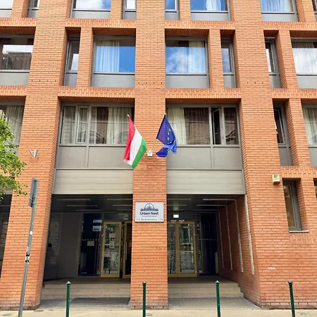 Urbannest Private *