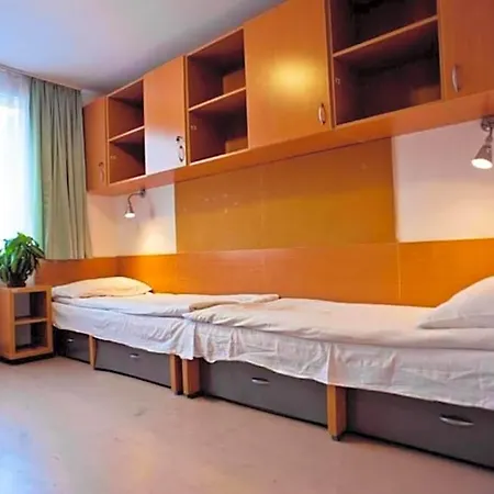 Hostel Urbannest Private *